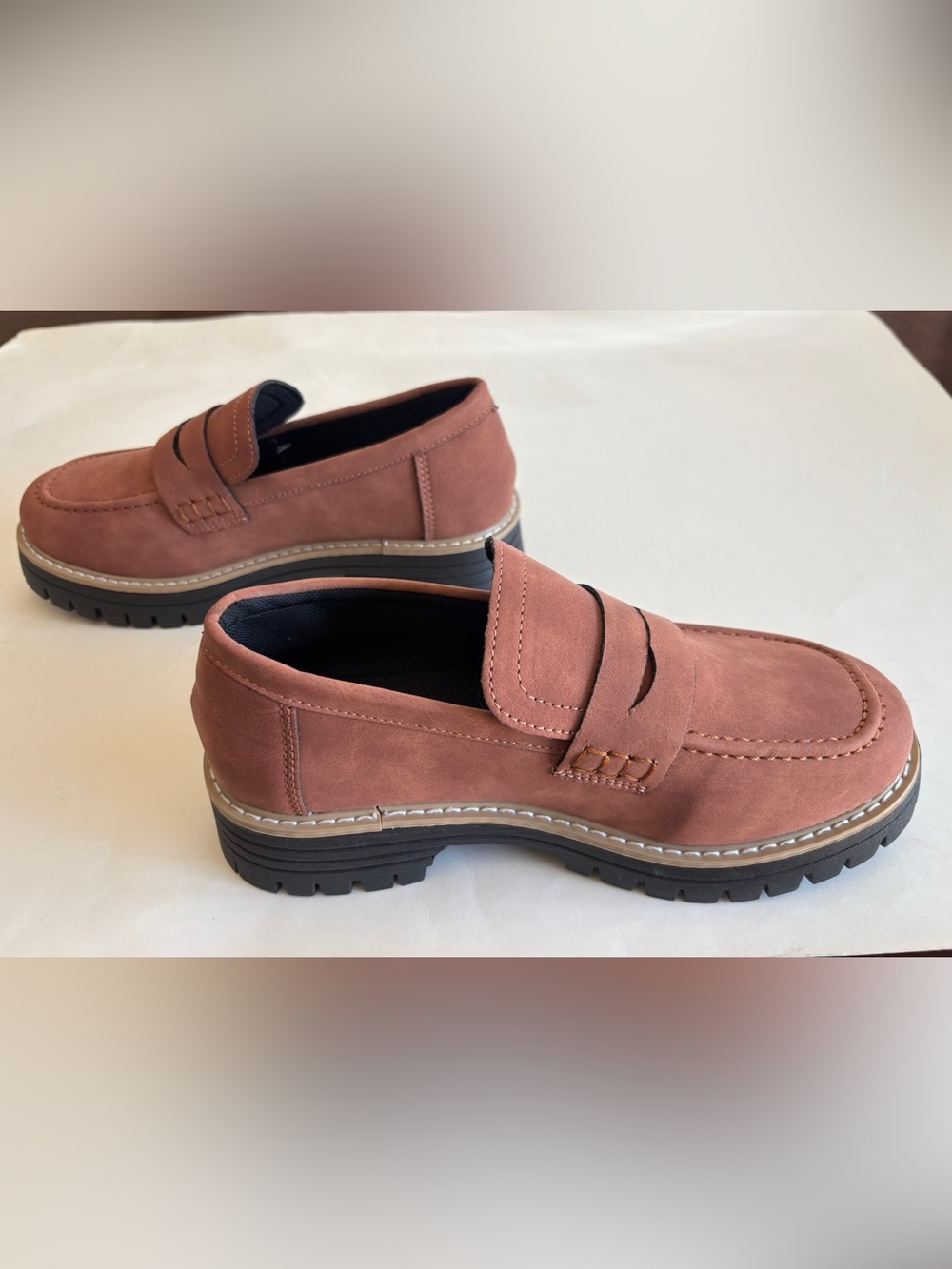 Casual Loafers - Women’s Slip On, Faux Suede Loafers in Dusty Rose. Size 7.5